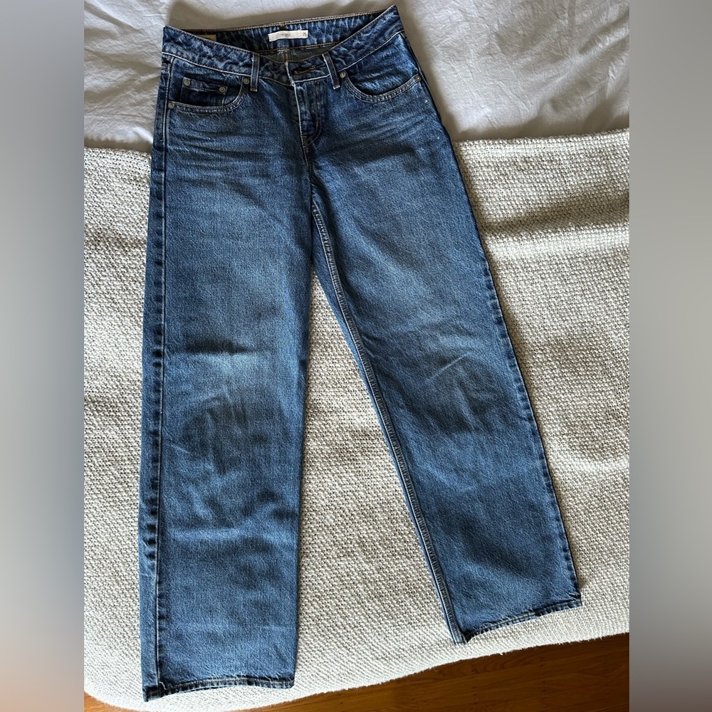 LEVI’S Low Loose Jean size 26